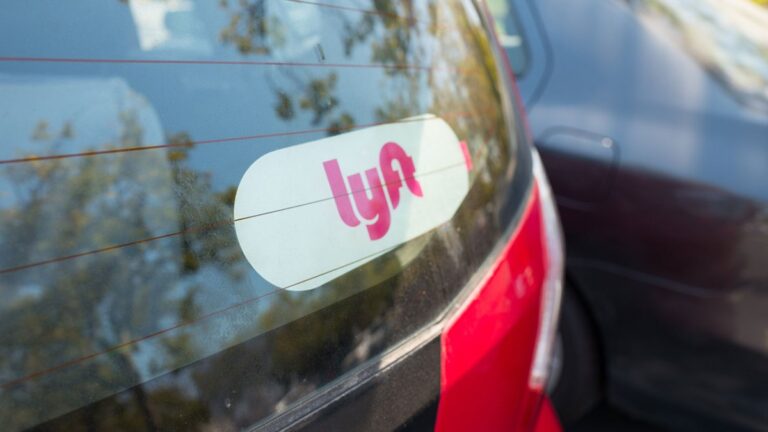 Lyft will credit NYC riders for congestion fee throughout January