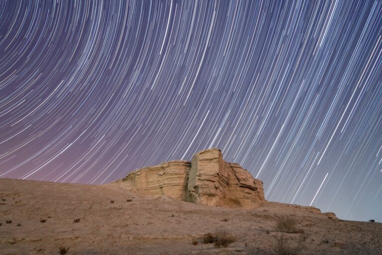 How to Watch the First Big Meteor Shower of the Year