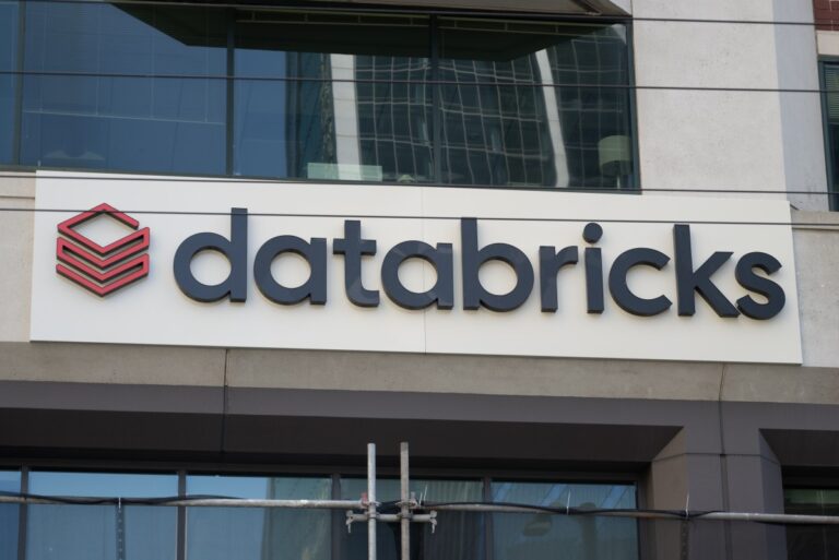 Databricks raises $10B as it barrels toward an IPO